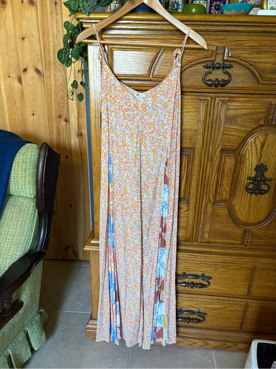 Billabong Dresses & Skirts - Billabong Floral and patchwork Print Maxi Slip Dress